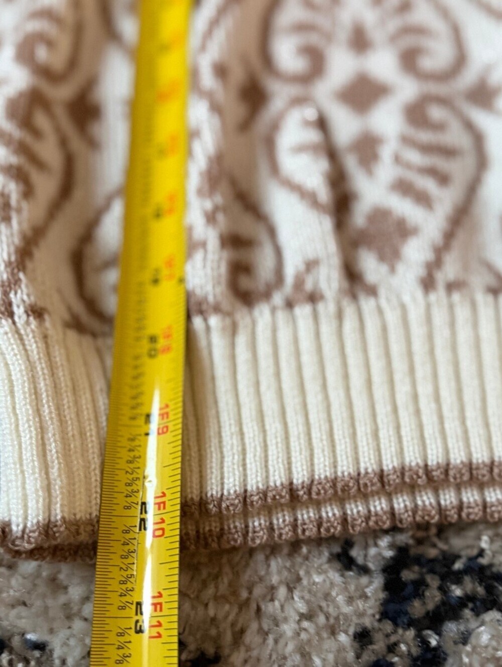 Cricket Lane Cream Damask Short Sleeve Sweater - Picture 5 of 5